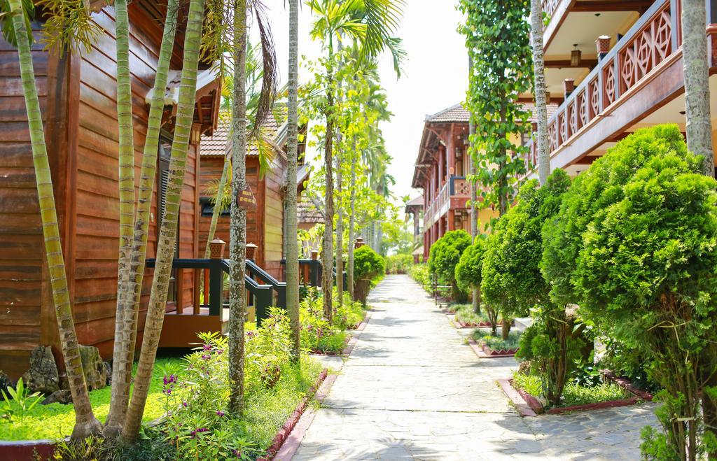 Pho Hoi Riverside Resort Hoi An Exterior photo